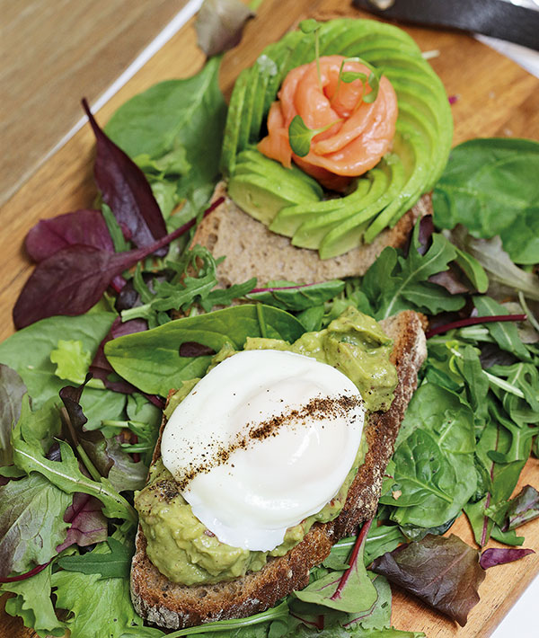 Avocado & Poached Egg Toast - Taste & Flavors
