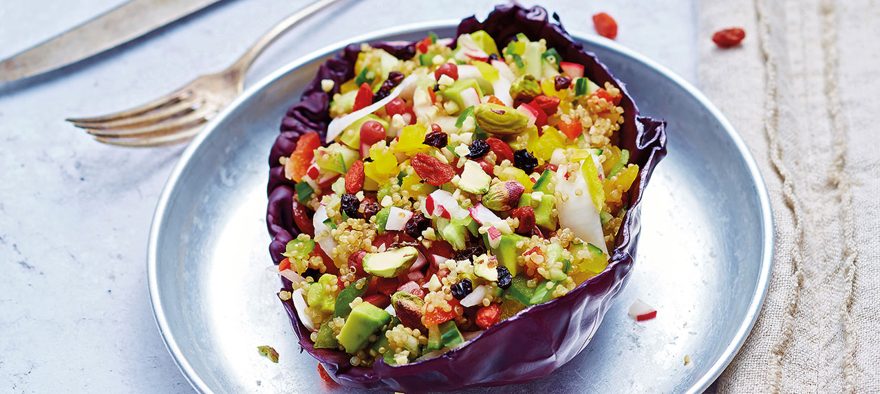 taste-and-flavors-healthy-quinoa-in-a-craddle-wide