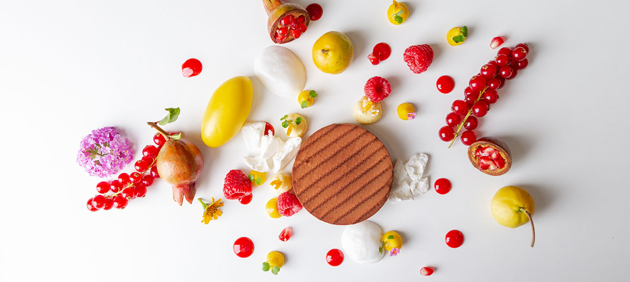 taste-and-flavors-desserts-chocolate-mousse-wide